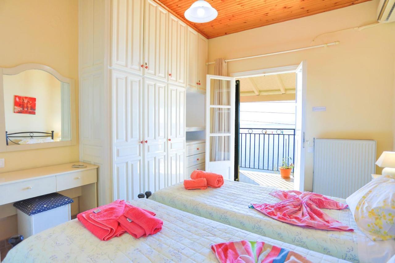 Seaview Calypso Villa Nisaki  Ngoại thất bức ảnh