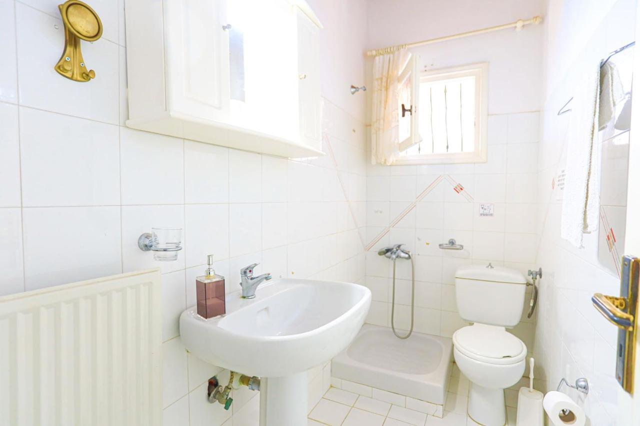 Seaview Calypso Villa Nisaki  Ngoại thất bức ảnh